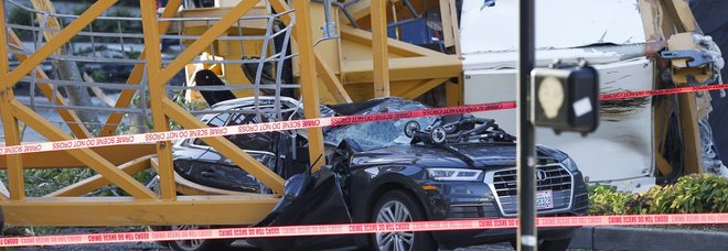 Seattle, gru crolla sul Campus Google: 4 morti e 4 feriti Seattle, gru crolla sul Campus Google: 4 morti e 4 feriti