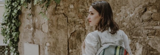 Così la vecchia tappezzeria
o la muta da sub può
diventare una borsa fashion