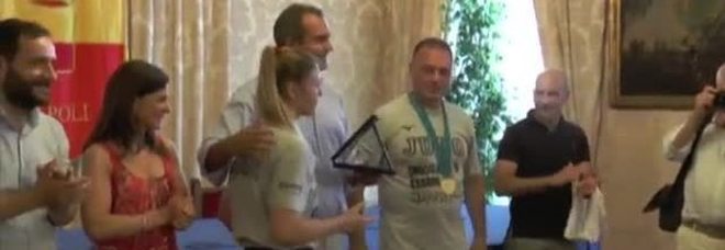 Judo, de Magistris premia i campioni
della palestra Maddaloni a Scampia