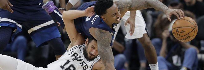 Buona la prima per Belinelli, Gallinari ko. Partono bene i Raptors di Leonard, tonfo Rockets