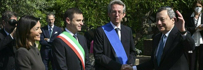 Manfredi, asse con Draghi a Sorrento: “Salva Napoli” modello per altri Comuni