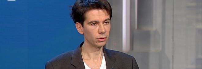 Torna libero l'ex giudice Bellomo arrestato per maltrattamenti su borsiste. I giudici: «Non potrà insegnare per 12 mesi»