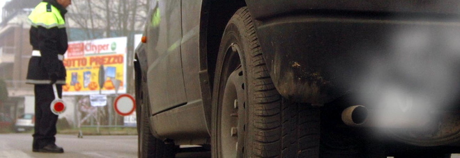 «Circolazione libera alle auto con catalizzatore»: dal '93 ce l'hanno tutte «Circolazione libera alle auto con catalizzatore»: dal '93 ce l'hanno tutte
