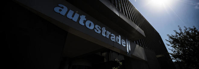 Autostrade, c'è l'accordo: via allo scorporo, Cdp primo socio. Benetton fuori, sotto il 10%