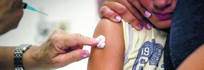 Caos vaccini a scuola, esclusioni e multe sono solo rinviate in Veneto Caos vaccini a scuola, esclusioni e multe sono solo rinviate in Veneto