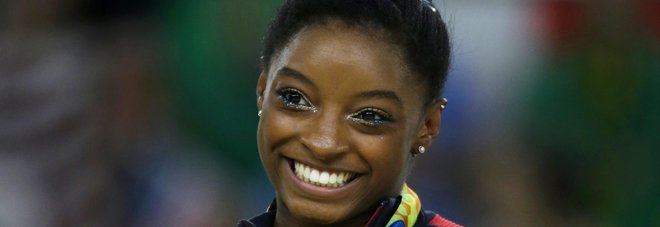 L'olimpionica Biles
denuncia abusi