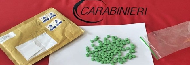 Le pastiglie di ecstasy sequestrate Le pastiglie di ecstasy sequestrate