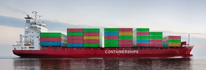 Rotte commerciali
o spedizioni scientifiche:
il mondo dalle navi cargo