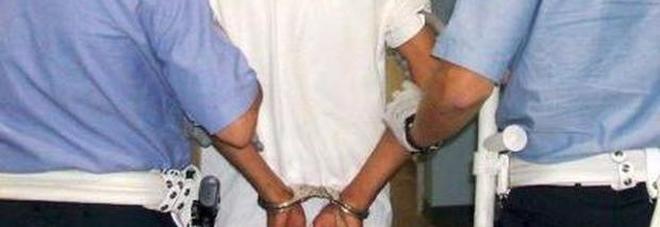 Uccise a coltellate la zia 83enne, arrestato pensionato polesano Uccise a coltellate la zia 83enne, arrestato pensionato polesano