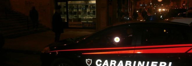 Broker finanziario annuncia
il suicidio all’amico
Soccorso nella sua casa