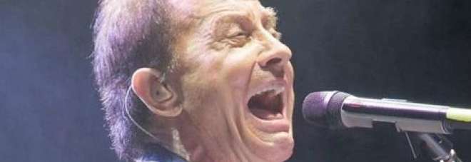 La vocale storpiata di Facchinetti
fa impazzire il web: parodie e gag