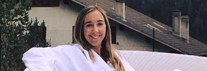 Scomparsa da 7 giorni, l'ultimo sms al fidanzato. Ma la sorella non ci crede: «Non lo ha scritto lei» Scomparsa da 7 giorni, l'ultimo sms al fidanzato. Ma la sorella non ci crede: «Non lo ha scritto lei»