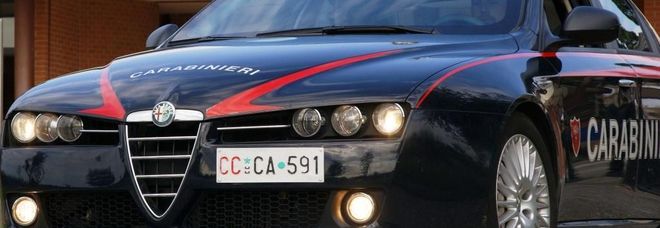 Blitz dei carabinieri nelle campagne: presi tre caporali Blitz dei carabinieri nelle campagne: presi tre caporali