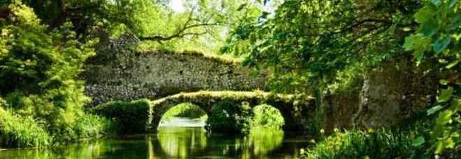 El Pais: visitate il Giardino di Ninfa di Latina, un paradiso per un tour alternatvo