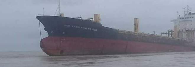 Nave fantasma riappare dopo quasi 10 anni senza equipaggio: era scomparsa nel 2009 "Nave fantasma" riappare dopo quasi 10 anni senza equipaggio: era scomparsa nel 2009