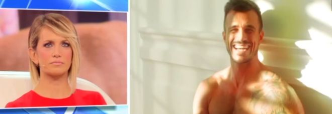 Luca Dorigo star a Pomeriggio 5. L'ex tronista nudo nel calendario Luca Dorigo star a Pomeriggio 5. L'ex tronista nudo nel calendario