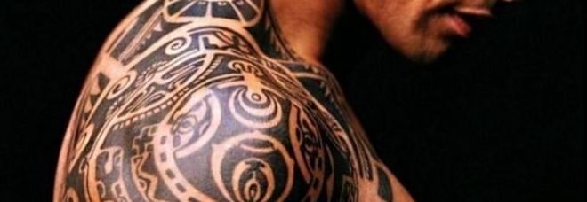 Tatuaggi pericolosi: «Metalli nell'inchiostro», ecco cosa rischia la nostra pelle Tatuaggi pericolosi: «Metalli nell'inchiostro», ecco cosa rischia la nostra pelle