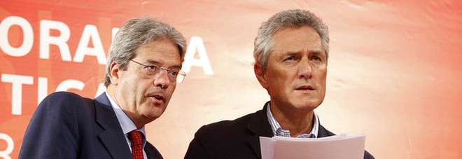 Rutelli e Gentiloni (ansa) Rutelli e Gentiloni (ansa)
