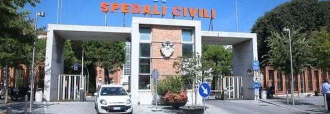 «Sara, svegliati che devi
andare a scuola». Mamma
trova la figlia 14enne morta