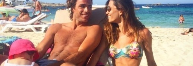 Federica Nargi e Alessandro Matri, genitori super tra vacanze a Formentera, lavoro e... tatuaggi Federica Nargi e Alessandro Matri, genitori super tra vacanze a Formentera, lavoro e... tatuaggi