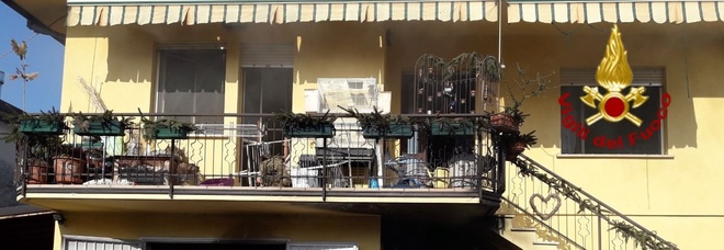 Incendio inuna casa a Zoppè: anziana ricoverata per intossicazione Incendio inuna casa a Zoppè: anziana ricoverata per intossicazione