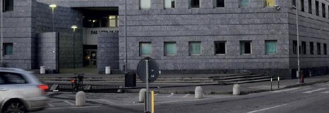 Casa "soffiata" all'asta ma lei non si arrende: legale e custode nei guai Casa "soffiata" all'asta ma lei non si arrende: legale e custode nei guai