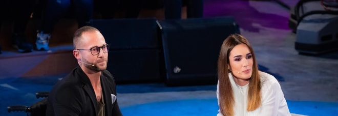 Verissimo speciale Amici18, parla l'ex ballerino Ivan Cottini: «mi sono addormentato invincibile e mi sono risvegliato fragile e piccolo così» Verissimo speciale Amici18, parla l'ex ballerino Ivan Cottini: «mi sono addormentato invincibile e mi sono risvegliato fragile e piccolo così»