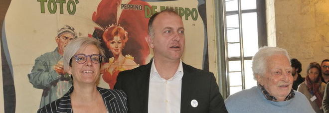 Cinema Europeo, l'omaggio a Totò dà il via al festival con Carlo Croccolo e la nipote del principe De Curtis Cinema Europeo, l'omaggio a Totò dà il via al festival con Carlo Croccolo e la nipote del principe De Curtis