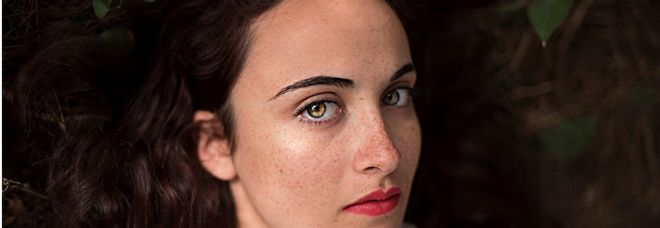 Le ceneri sparse in mare e il sogno che sconfigge la morte: per Giulia la laurea con i suoi compagni Le ceneri sparse in mare e il sogno che sconfigge la morte: per Giulia la laurea con i suoi compagni