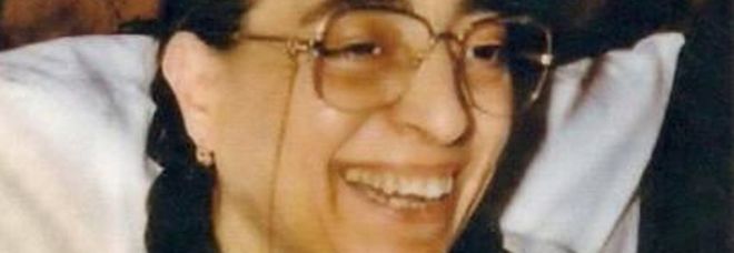 Miracolo della Santa che non ha mangiato per 53 anni:
guarisce e salva la vita di due ragazzini Miracolo della Santa che non ha mangiato per 53 anni:
guarisce e salva la vita di due ragazzini