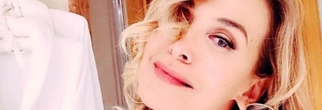 Barbara D'Urso e la gaffe a Pomeriggio 5: «Se un uomo ti dice 'Me la dai'...» Barbara D'Urso e la gaffe a Pomeriggio 5: «Se un uomo ti dice 'Me la dai'...»