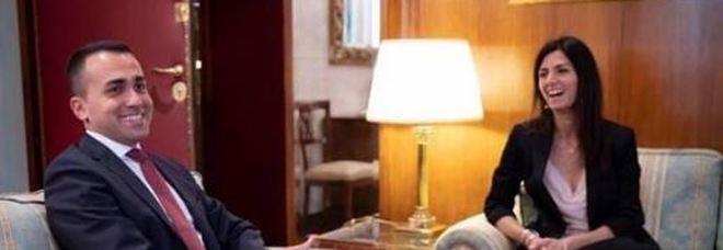 Raggi assolta, Di Maio attacca i giornalisti: «Infimi sciacalli» Raggi assolta, Di Maio attacca i giornalisti: «Infimi sciacalli»