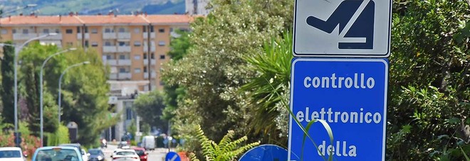 Autovelox, vigile multato
con l'auto di servizio
da colleghi: fa ricorso e vince
