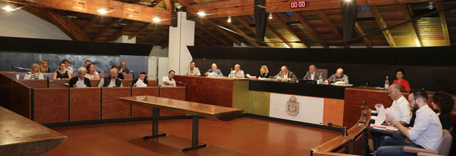 Consiglio Comunale a Montebelluna Consiglio Comunale a Montebelluna