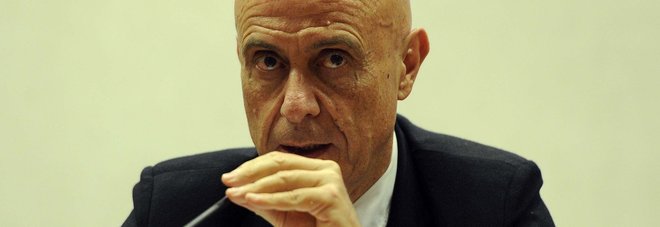 Ostia, Giro (Fi) a Minniti: «Sbagliatissimi controlli ai seggi» Ostia, Giro (Fi) a Minniti: «Sbagliatissimi controlli ai seggi»