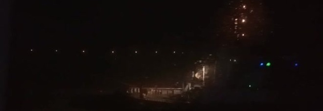 Grandi navi, altro rischio a S.Marco Dai rimorchiatori: «Imbecilli...» Grandi navi, altro rischio a S.Marco Dai rimorchiatori: «Imbecilli...»