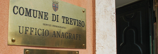 Si chiamano Hudorovich: «Nostro figlio discriminato», e gli cambiano il cognome Si chiamano Hudorovich: «Nostro figlio discriminato», e gli cambiano il cognome