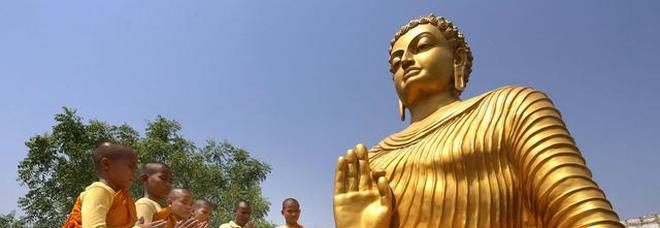 Roma, arriva il primo raduno buddista. Il Maestro tibetano: «Un Festival di pace a 30 anni dal Nobel per il Dalai Lama»