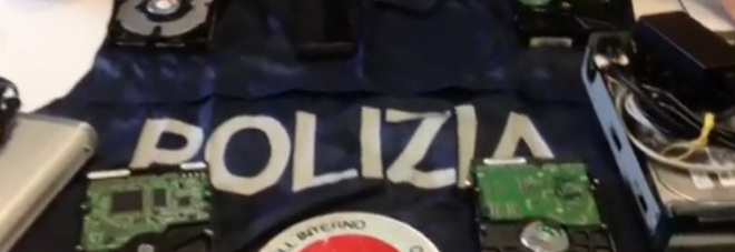 Adescava ragazzine su Facebook e Whatsapp: pedofilo denunciato Adescava ragazzine su Facebook e Whatsapp: pedofilo denunciato