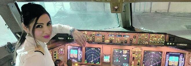 Zoya, prima donna pilota indiana alla guida di un Boeing: «Vi racconto il mio volo da record»