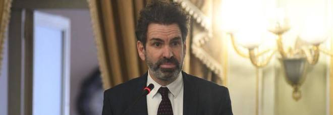 Il sindaco Carlo Salvemini Il sindaco Carlo Salvemini