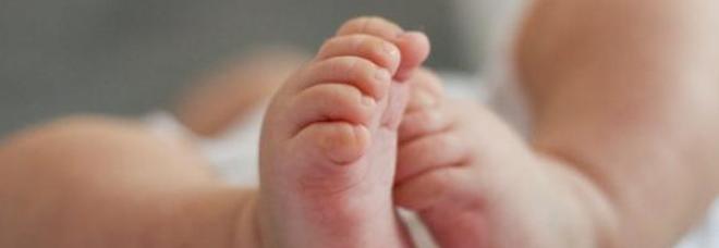 Brescia, neonato morto in ospedale per un'infezione batterica. I contagiati salgono a 10