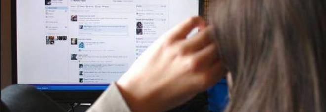 Inserite nel “Catalogo di donne single” a loro insaputa: 50enne a processo per furto di 1.218 identità sui social Inserite nel “Catalogo di donne single” a loro insaputa: 50enne a processo per furto di 1.218 identità sui social
