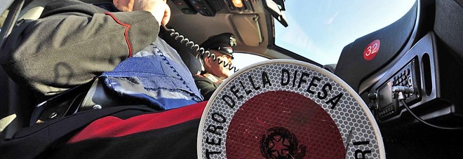 Picchia la moglie: la figlia
di 12 anni chiama
i carabinieri, arrestato