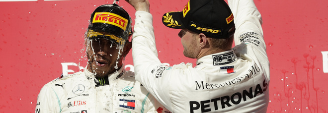 Live F1, GP Stati Uniti in diretta: Hamilton e Bottas davanti, Vettel si ritira Live F1, GP Stati Uniti in diretta: Hamilton e Bottas davanti, Vettel si ritira