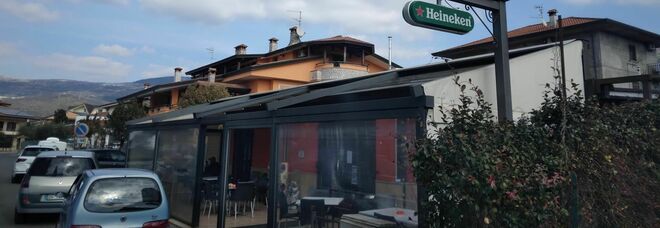 Ladri in azione, svaligiato il bar "Braciola" di Amaseno: bottino ingente