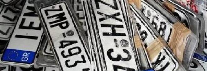 Vendita targhe auto false on line ​sei denunce, oscurato un sito Vendita targhe auto false on line ​sei denunce, oscurato un sito
