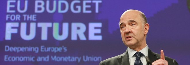 M5S in pressing su Tria: reddito di cittadinanza o lasci M5S in pressing su Tria: reddito di cittadinanza o lasci