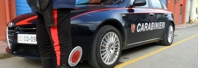 Sparo di arma da fuoco contro auto: «Sono stato io, per errore» Sparo di arma da fuoco contro auto: «Sono stato io, per errore»