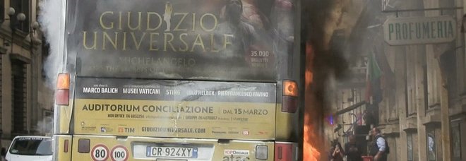 La psicosi dell'Isis scuote anche i romani: «Ma qui il vero pericolo è prendere i mezzi» La psicosi dell'Isis scuote anche i romani: «Ma qui il vero pericolo è prendere i mezzi»